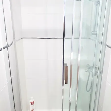 San Juan 招待所 3*